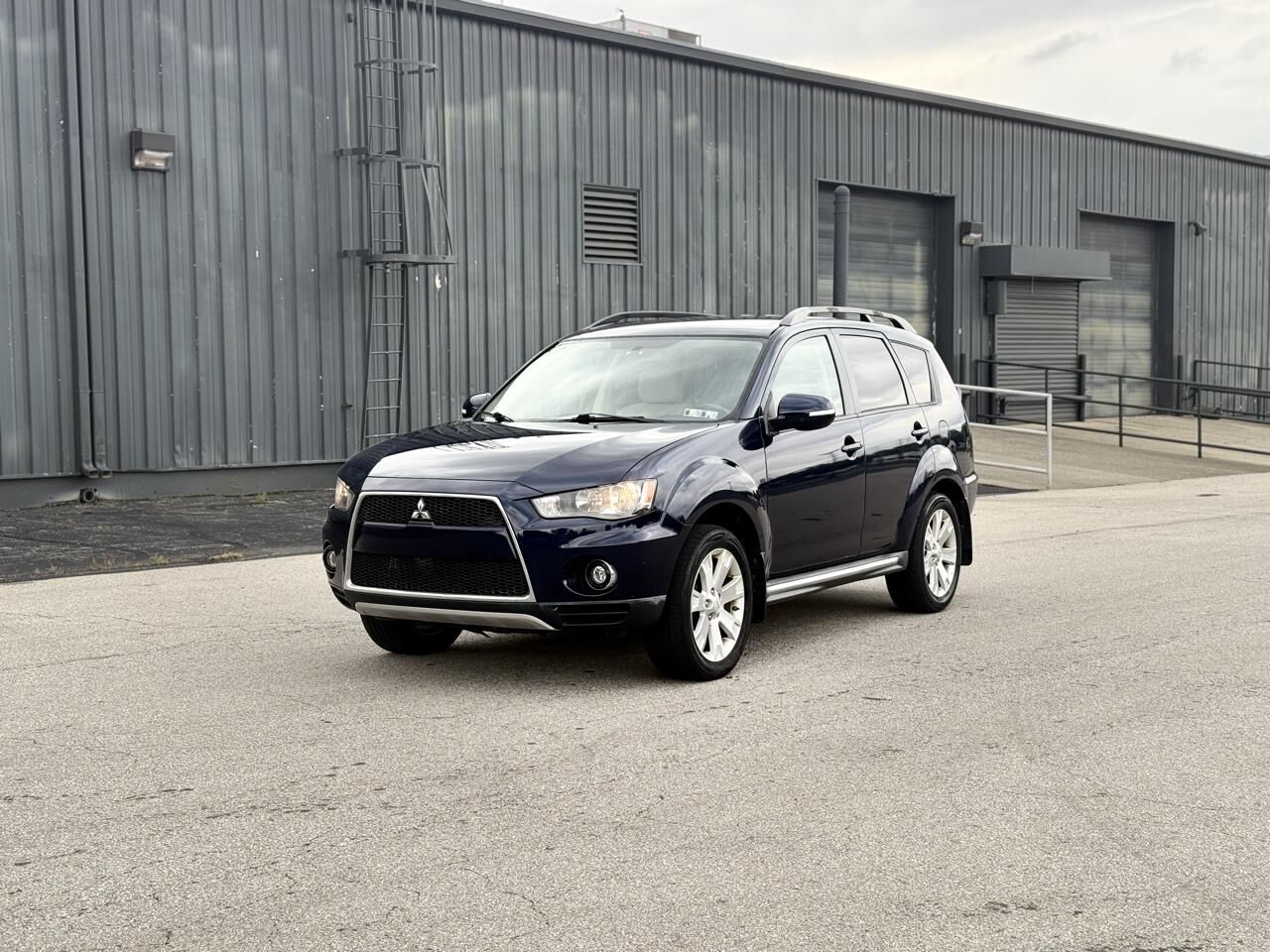 2010 MITSUBISHI Outlander