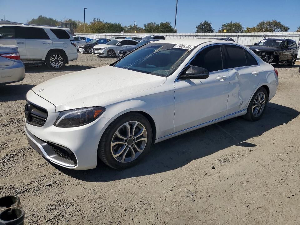 2016 MERCEDES-BENZ C-Class