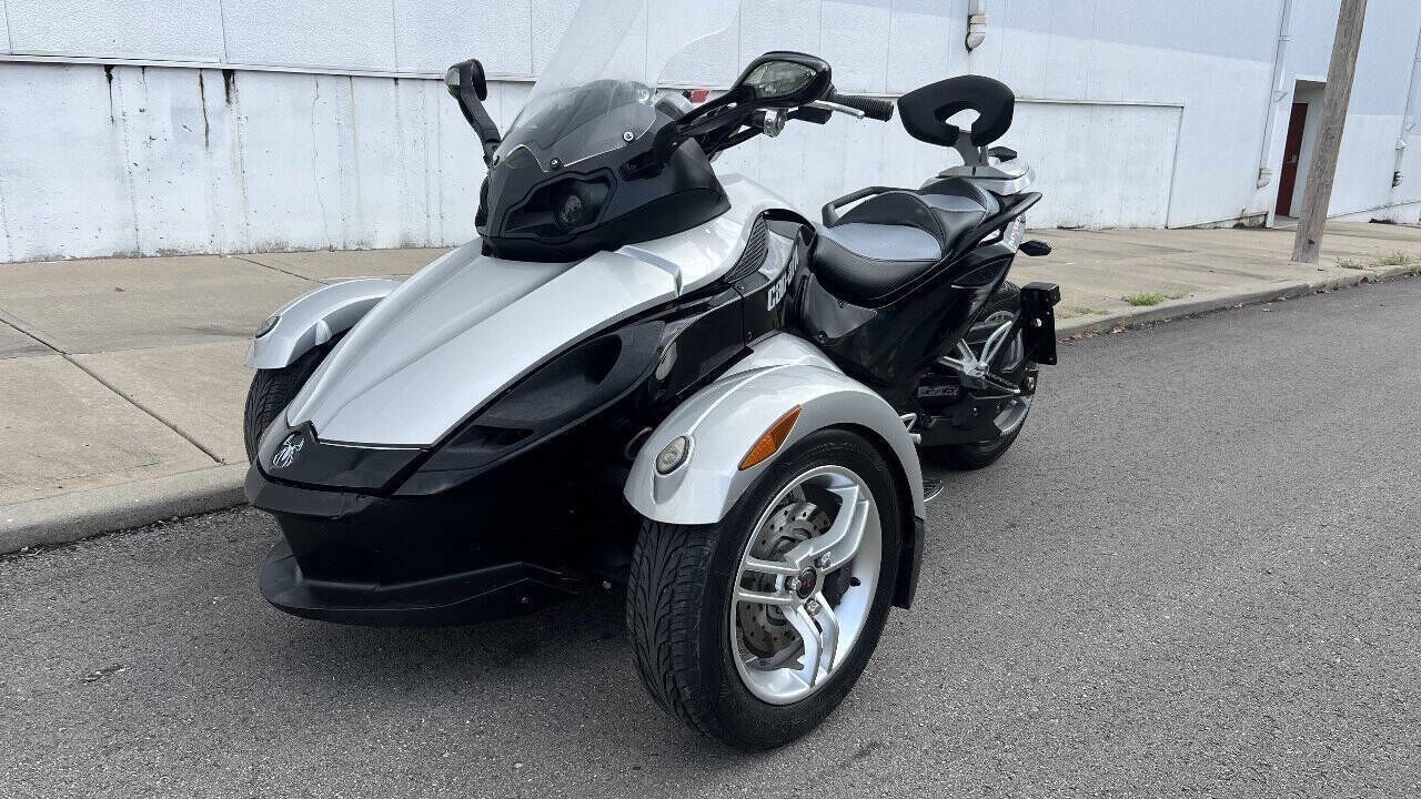 2008 CAN-AM Spyder