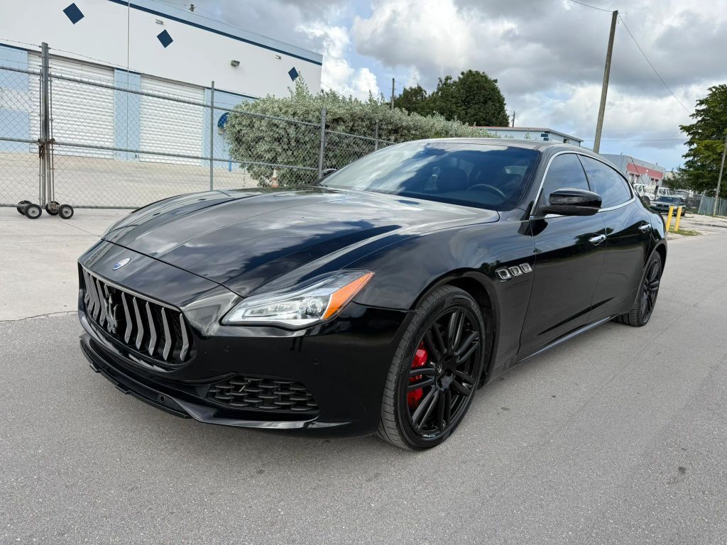 2017 MASERATI Quattroporte