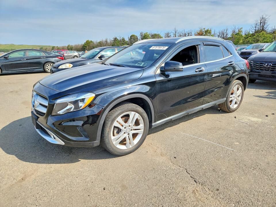 2016 MERCEDES-BENZ GLA-Class