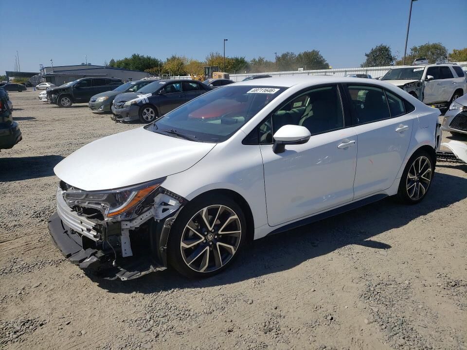 2020 TOYOTA Corolla