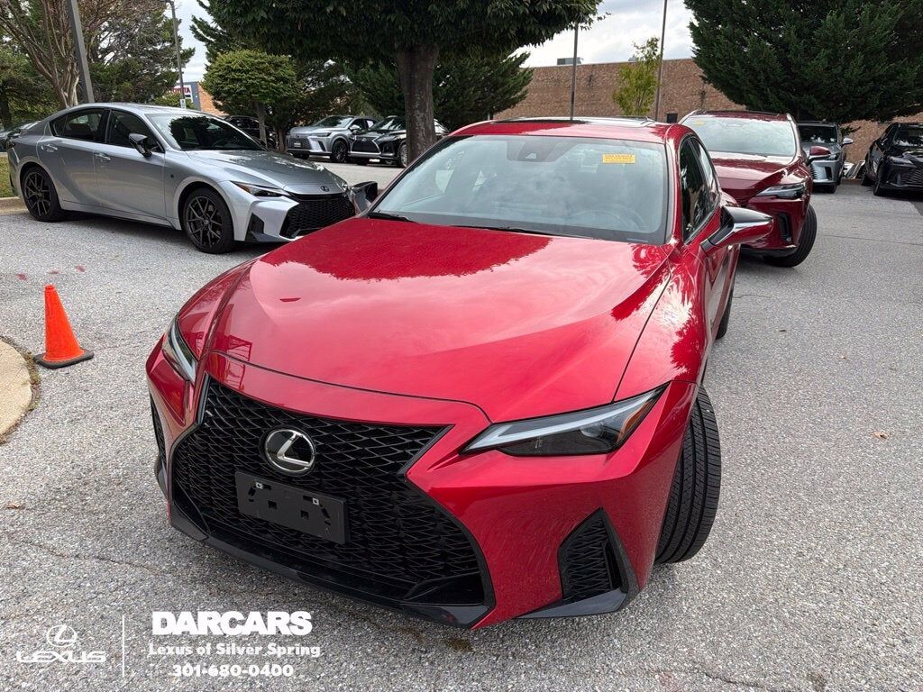 2024 LEXUS IS