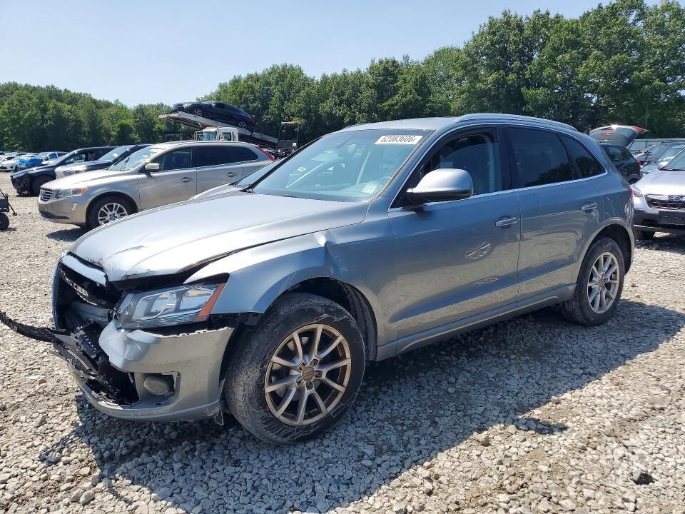 2011 AUDI Q5