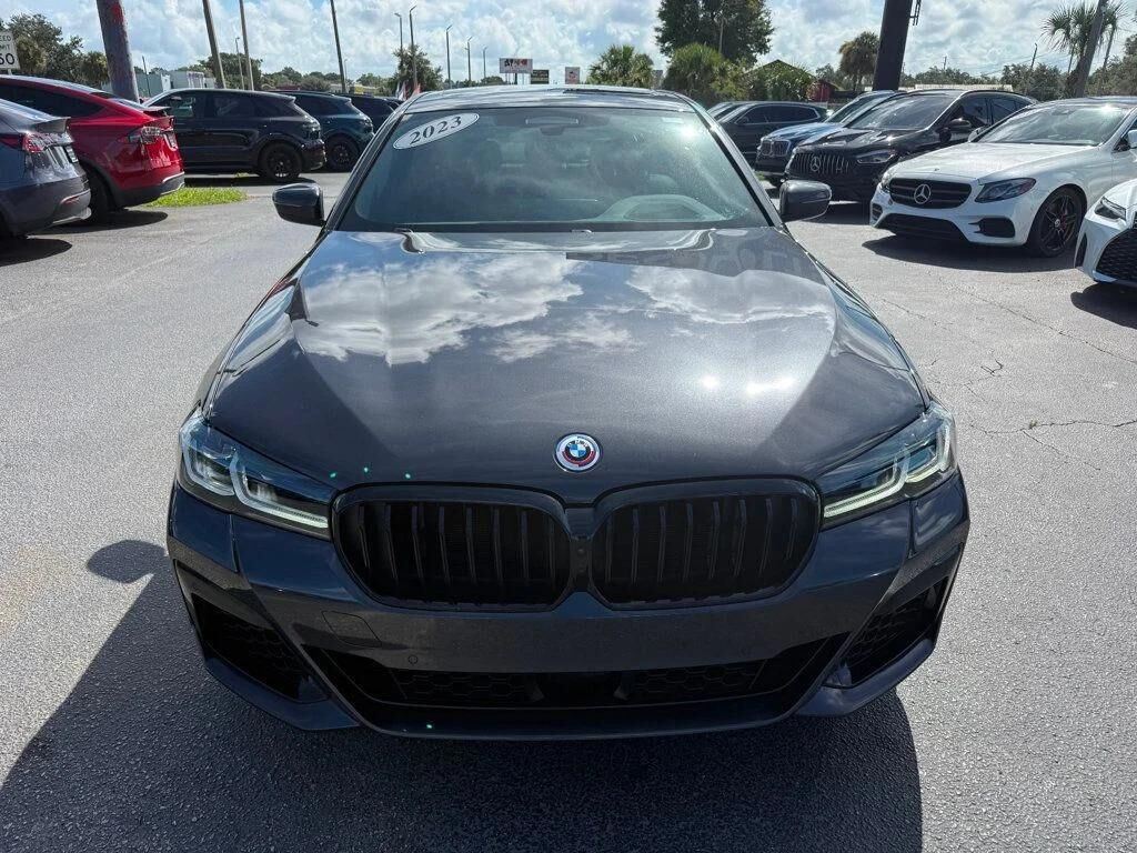 2023 BMW M550i