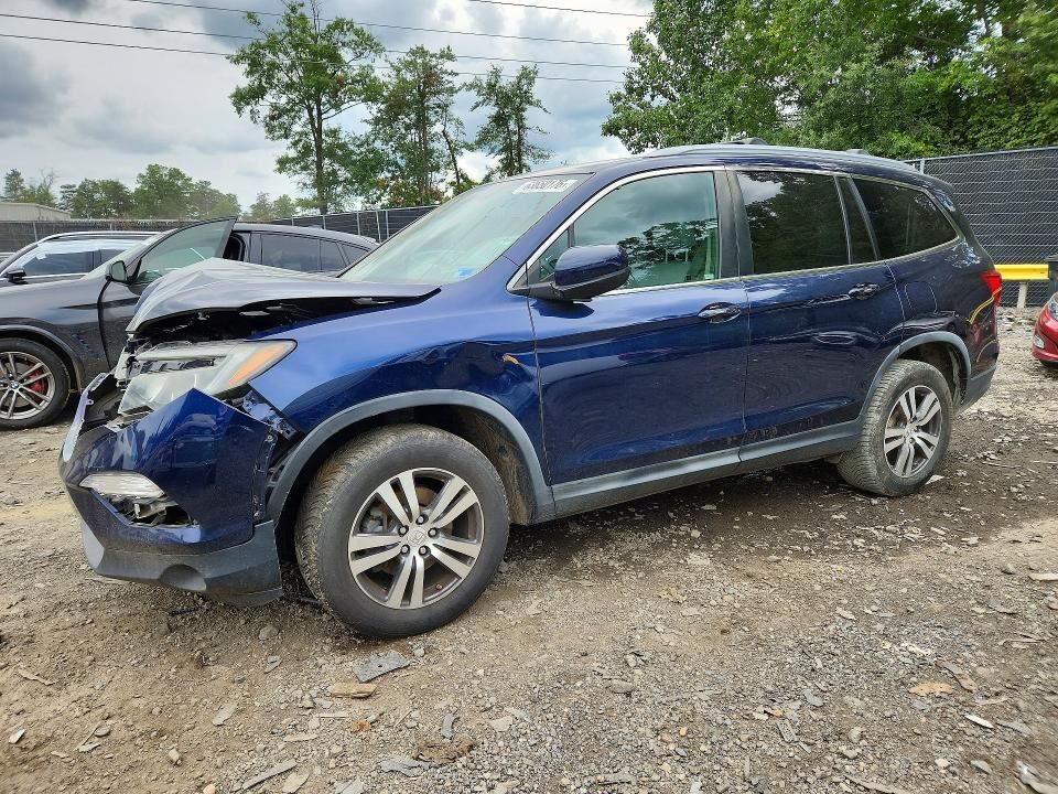 2017 HONDA Pilot