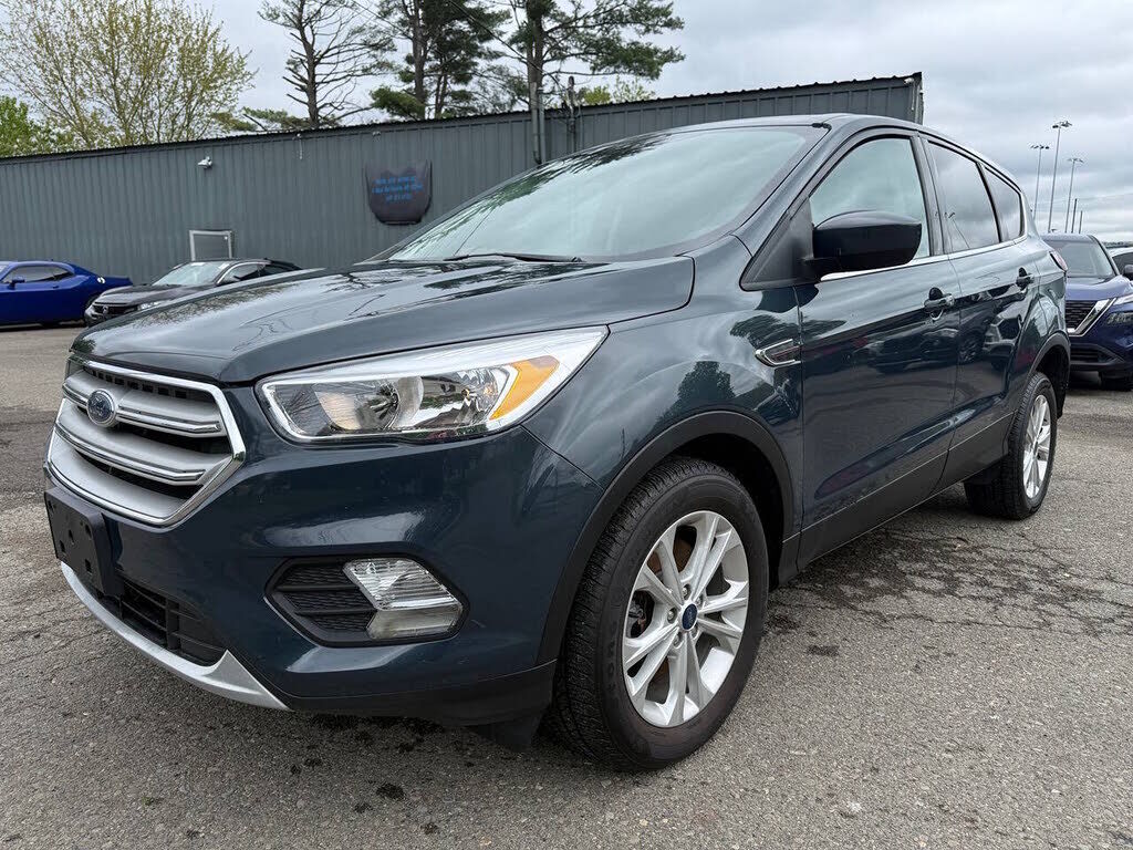 2019 FORD Escape