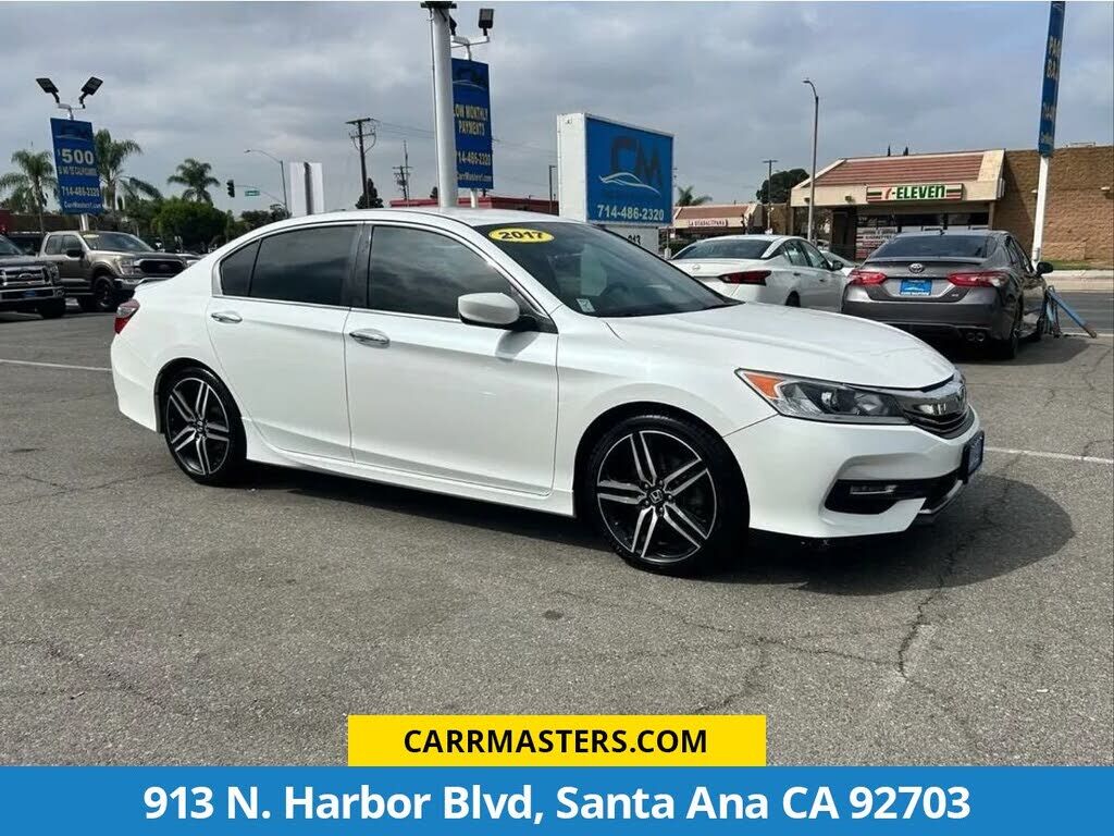 2017 HONDA Accord