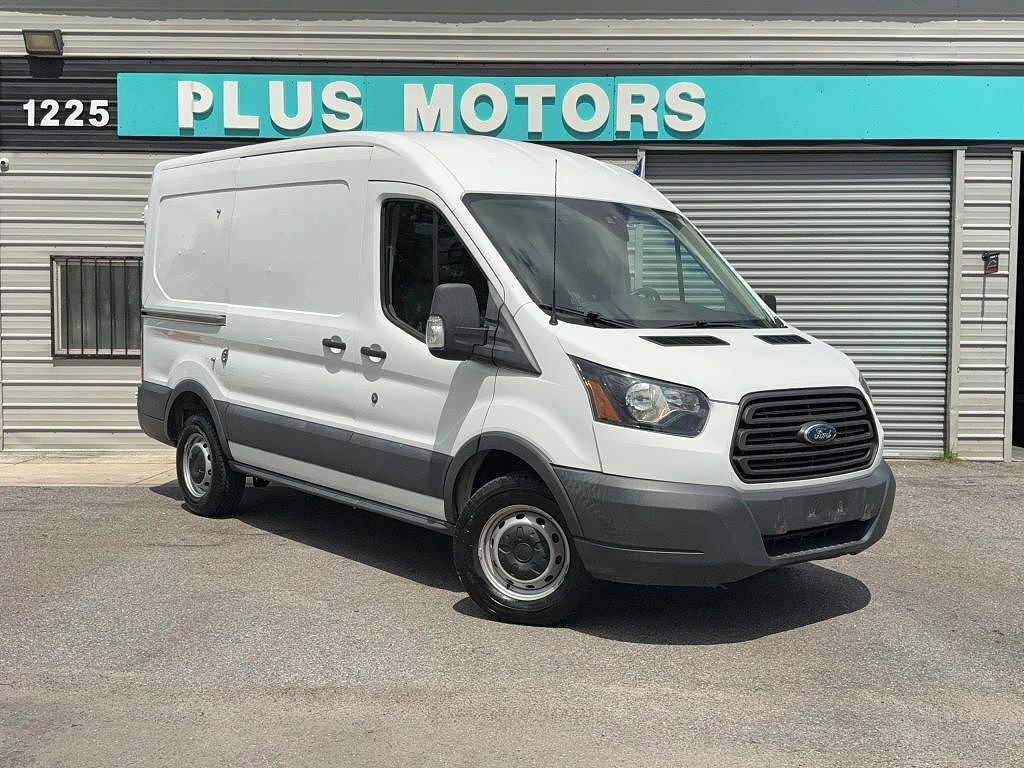 2018 FORD Transit