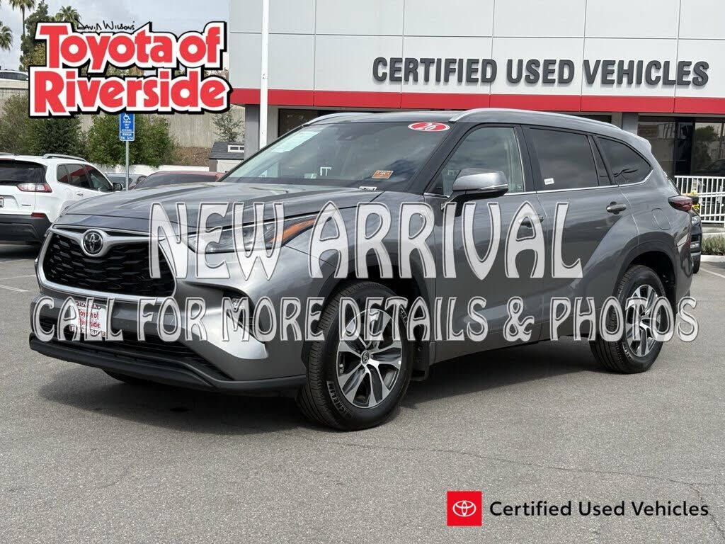 2026 TOYOTA Highlander
