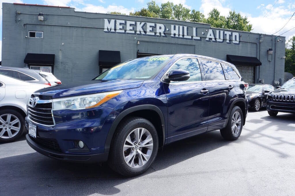 2016 TOYOTA Highlander