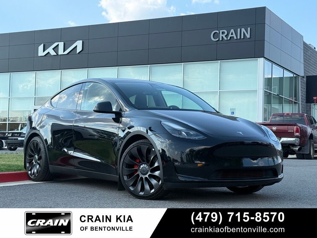 2022 TESLA Model Y