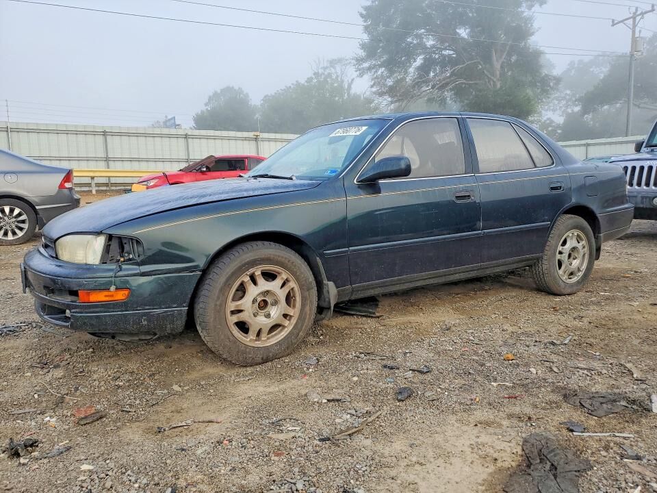 1994 TOYOTA Camry