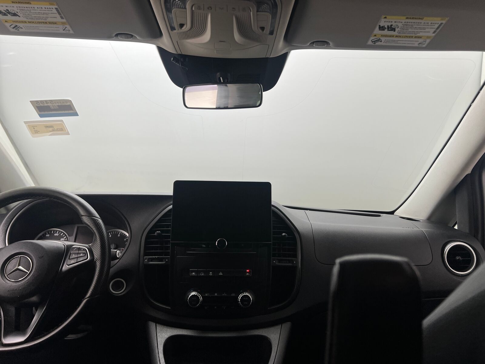 2018 Mercedes-Benz METRIS