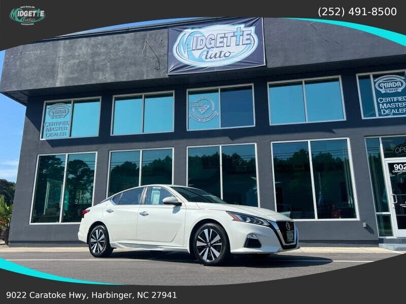 2022 NISSAN Altima