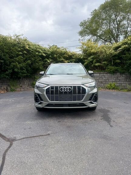 2022 AUDI Q3