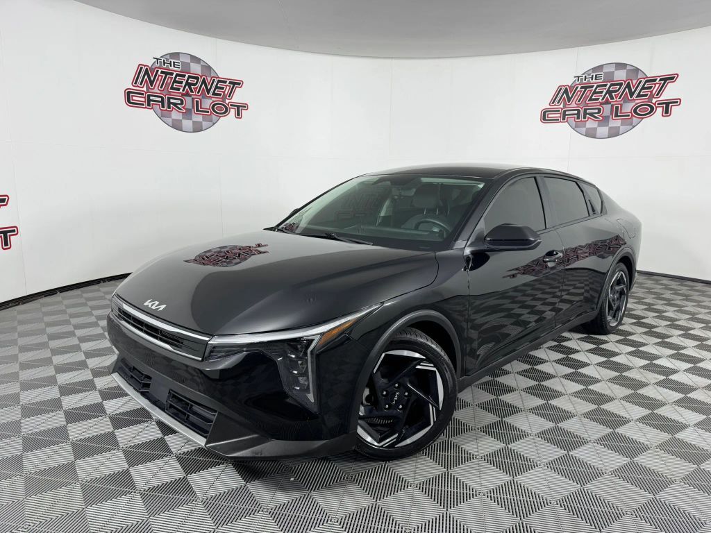 2025 KIA K4
