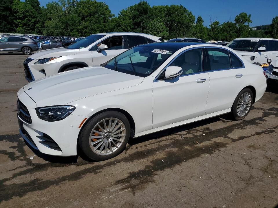 2022 MERCEDES-BENZ E-Class