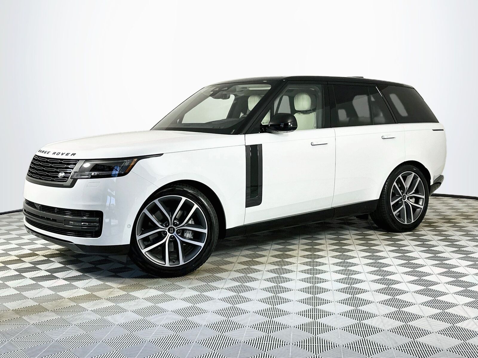 2027 LAND ROVER Range Rover