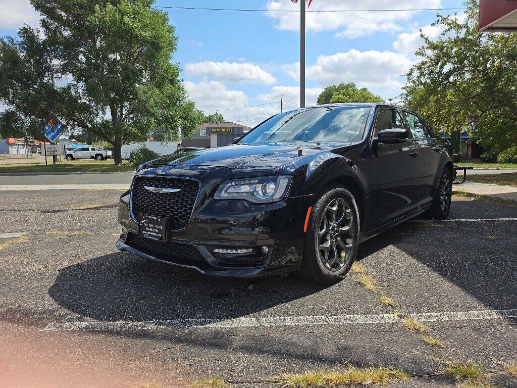 2017 CHRYSLER 300