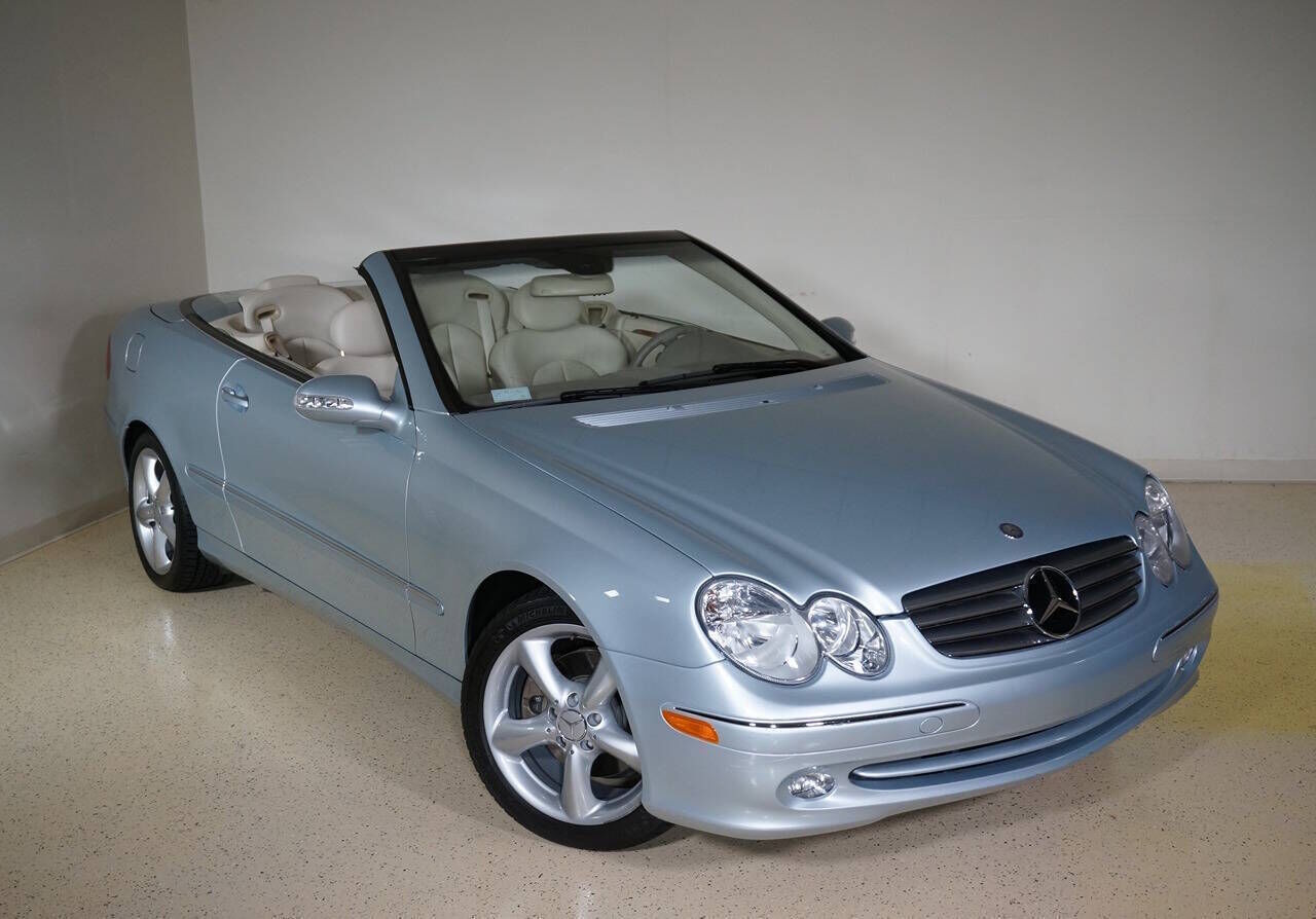 2005 MERCEDES-BENZ CLK-Class