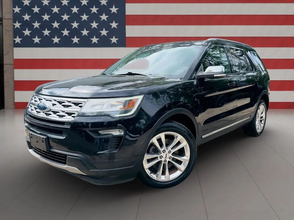 2019 FORD Explorer