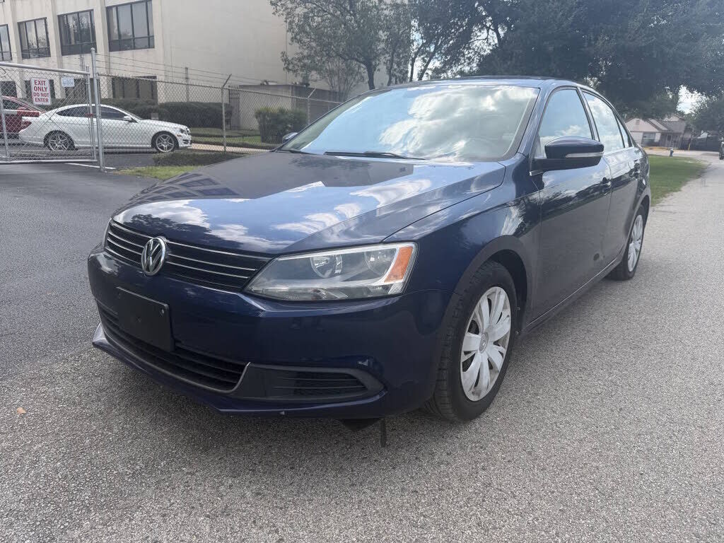 2013 VOLKSWAGEN Jetta