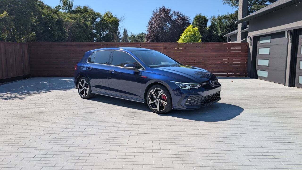2024 VOLKSWAGEN Golf GTI