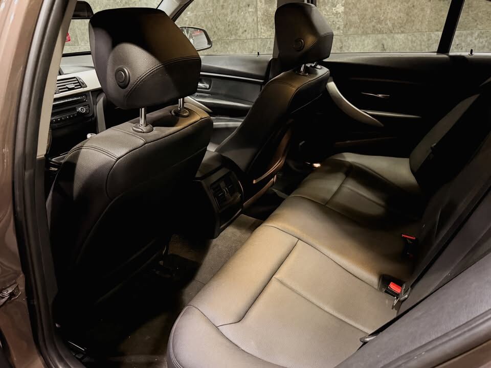 2014 BMW 320i
