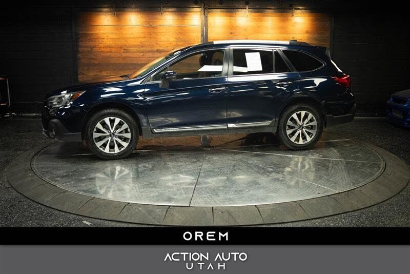 2018 SUBARU Outback