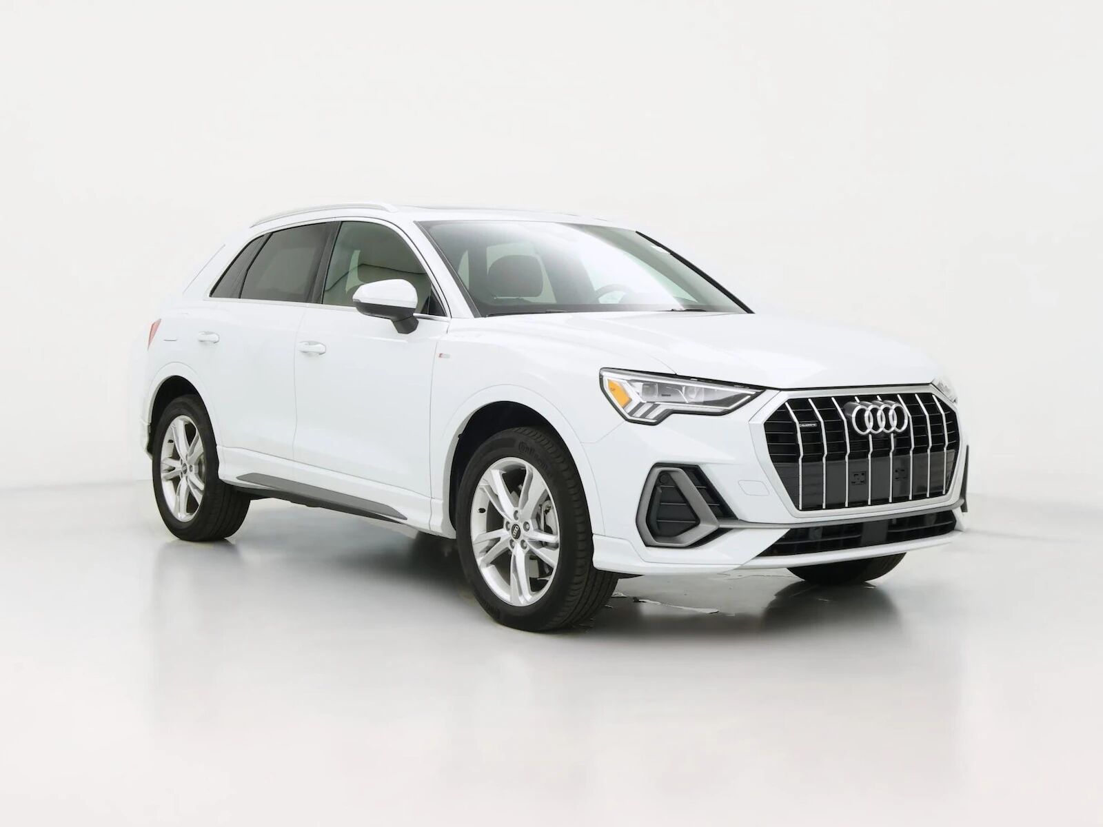 2022 AUDI Q3
