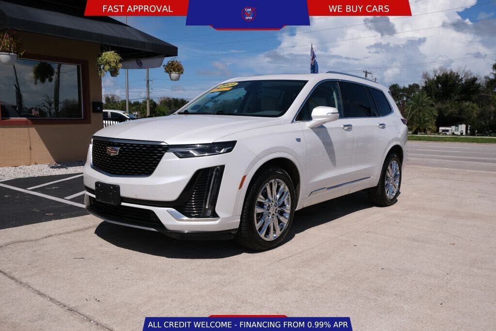 2021 CADILLAC XT6