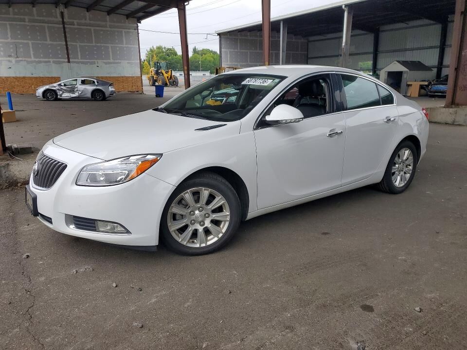2013 BUICK Regal
