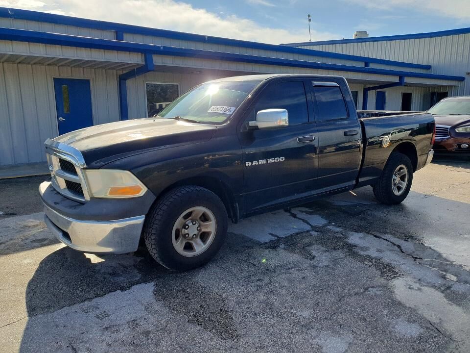 2012 DODGE Ram