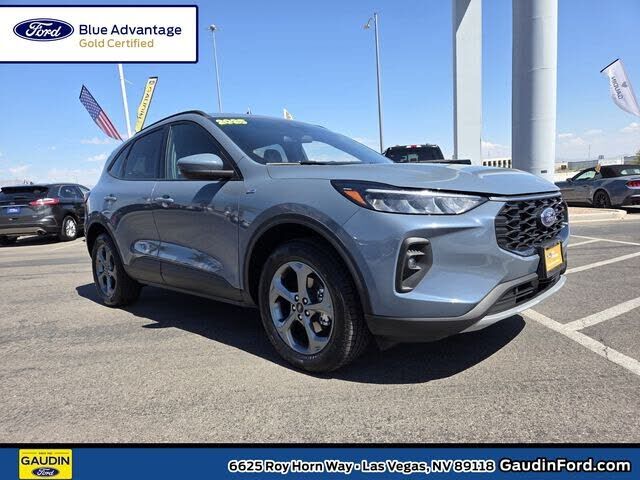 2025 FORD Escape