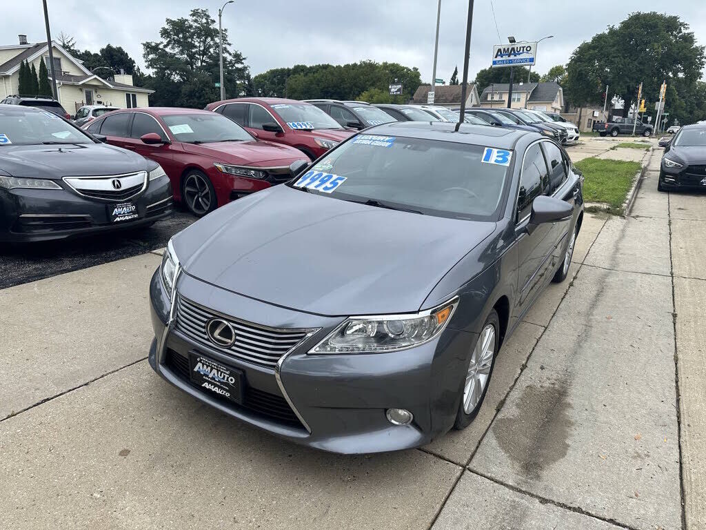 2013 LEXUS ES