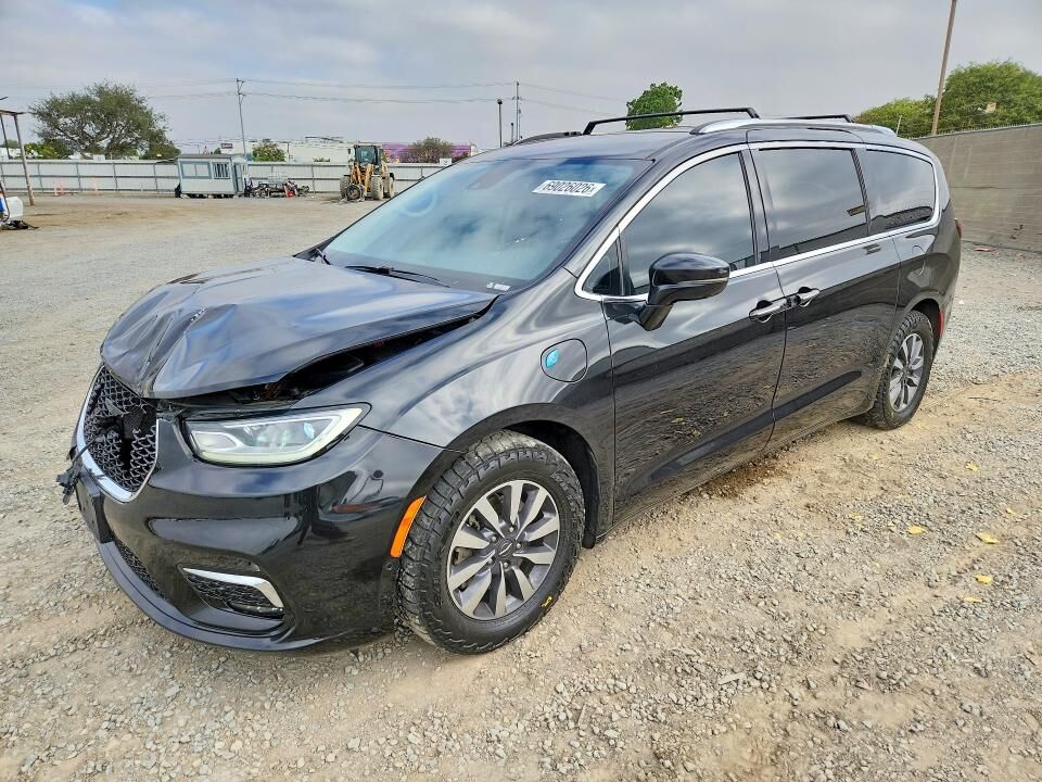 2021 CHRYSLER Pacifica