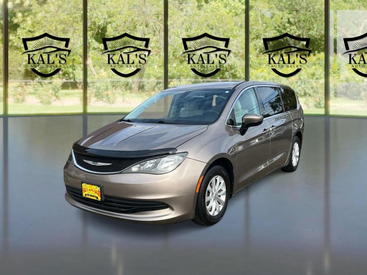2017 CHRYSLER Pacifica