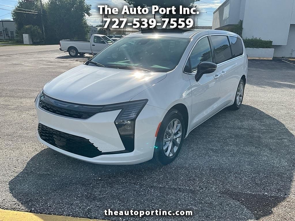 2027 CHRYSLER Pacifica