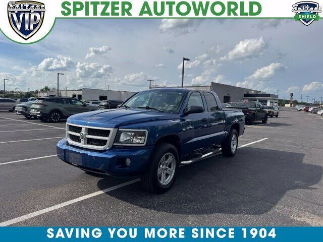 2010 DODGE Dakota