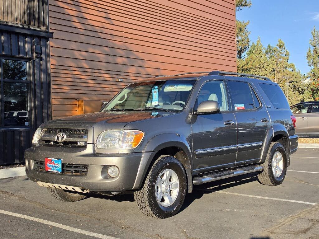 2005 TOYOTA Sequoia