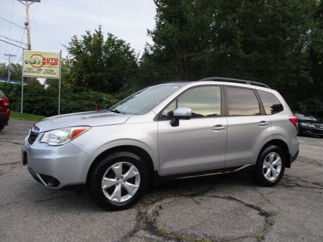 2015 SUBARU Forester