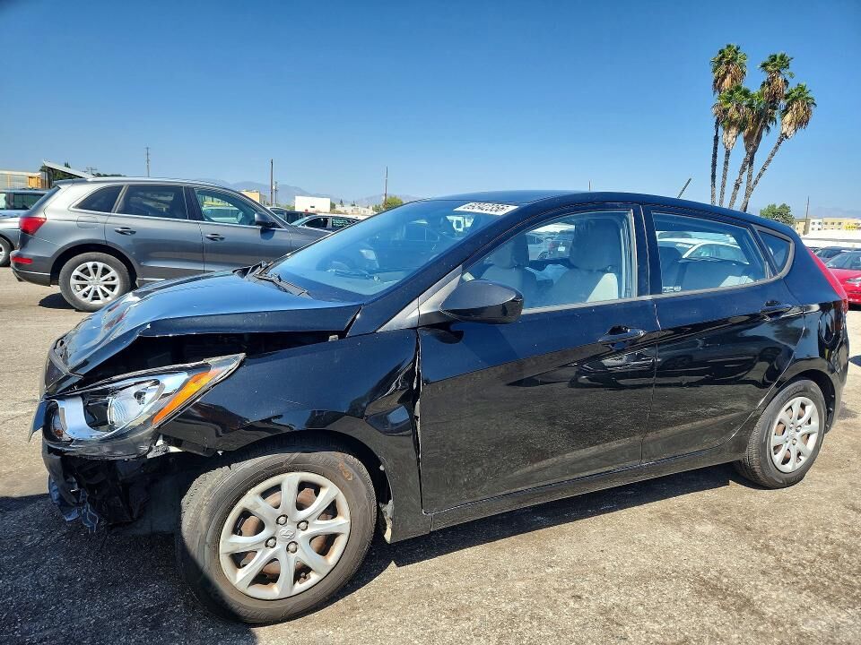 2012 HYUNDAI Accent
