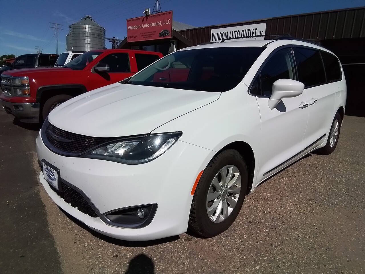 2017 CHRYSLER Pacifica