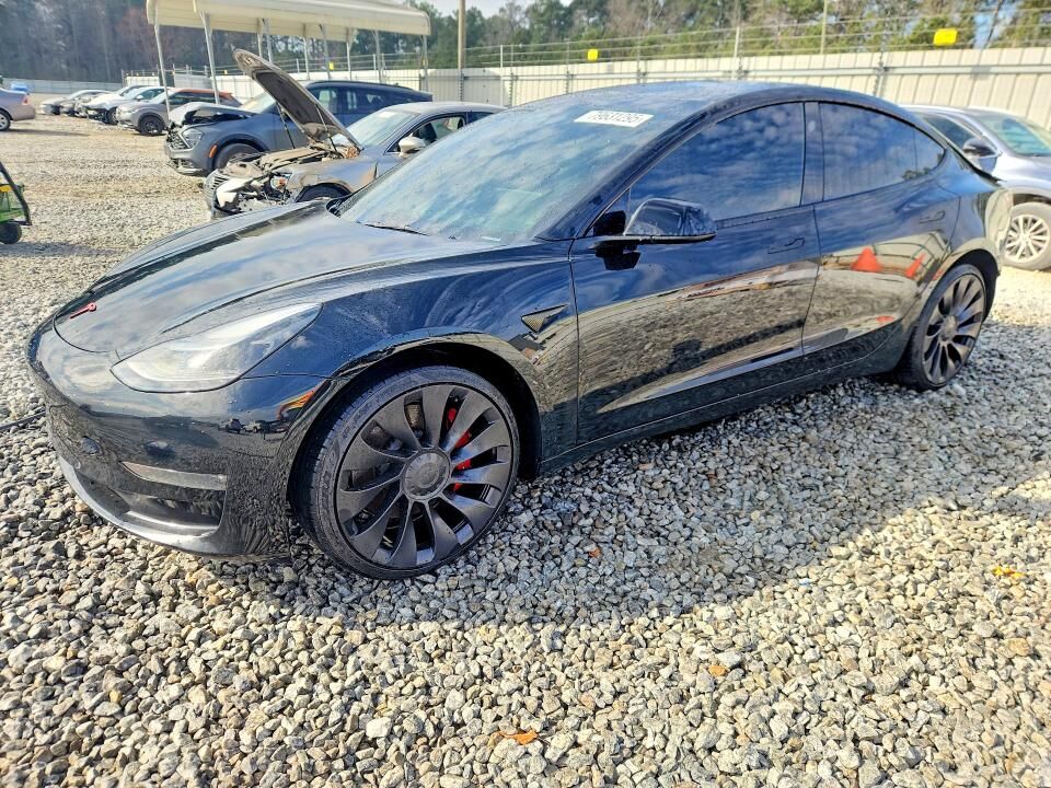 2023 TESLA Model 3
