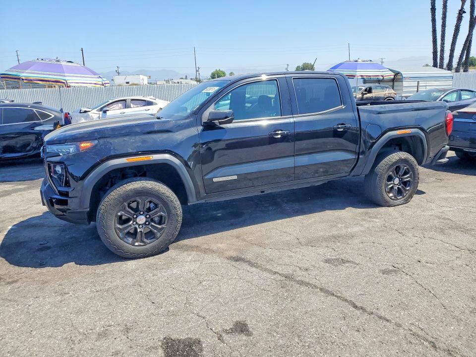 2023 GMC Canyon
