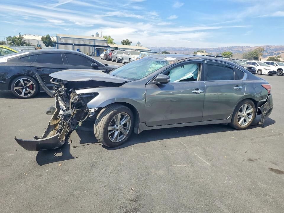 2015 NISSAN Altima