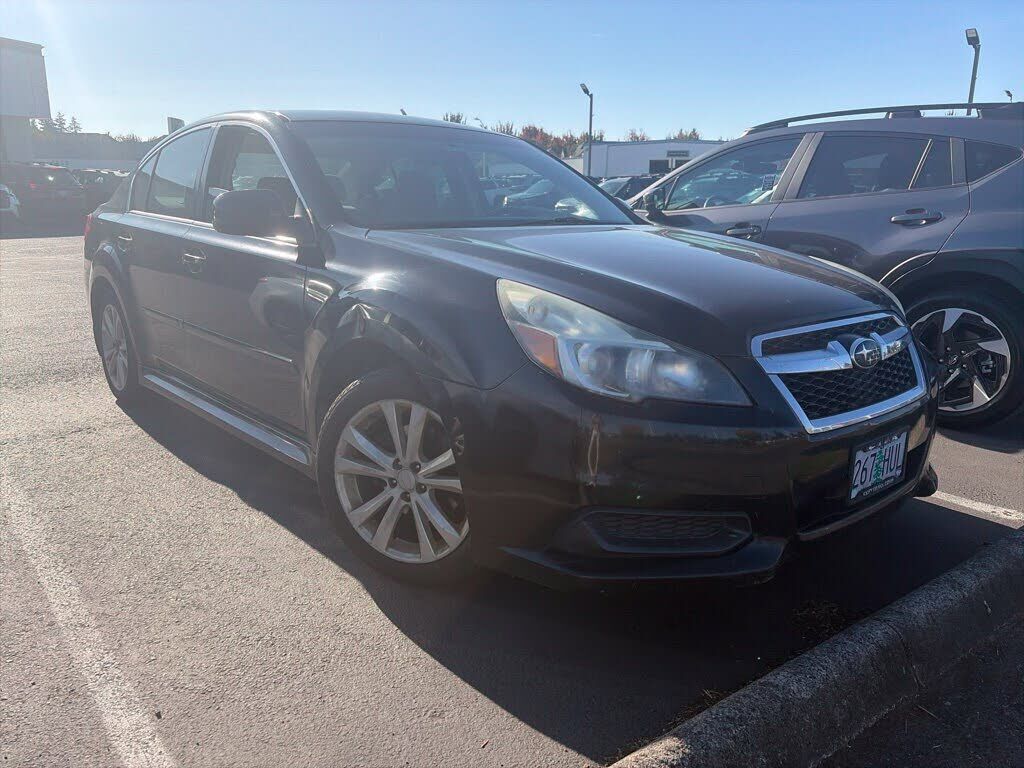 2013 SUBARU Legacy