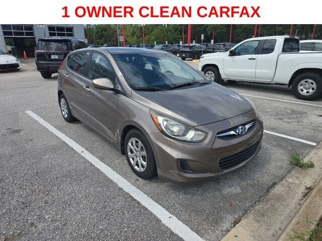 2014 HYUNDAI Accent
