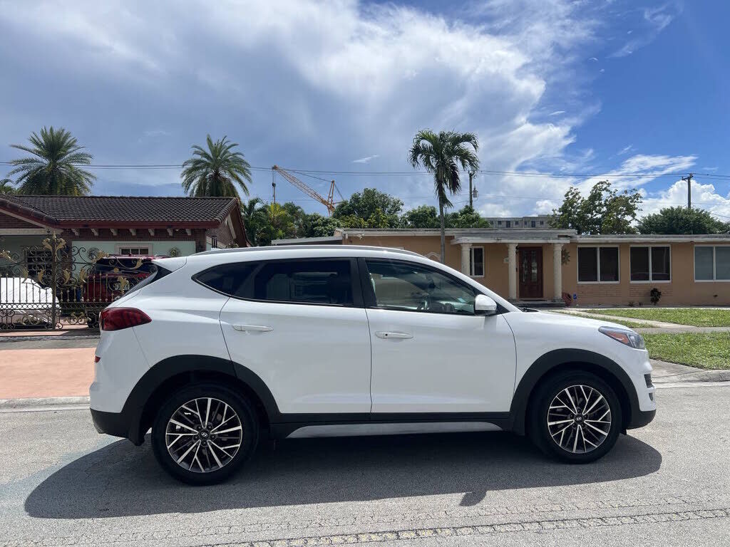 2019 HYUNDAI Tucson